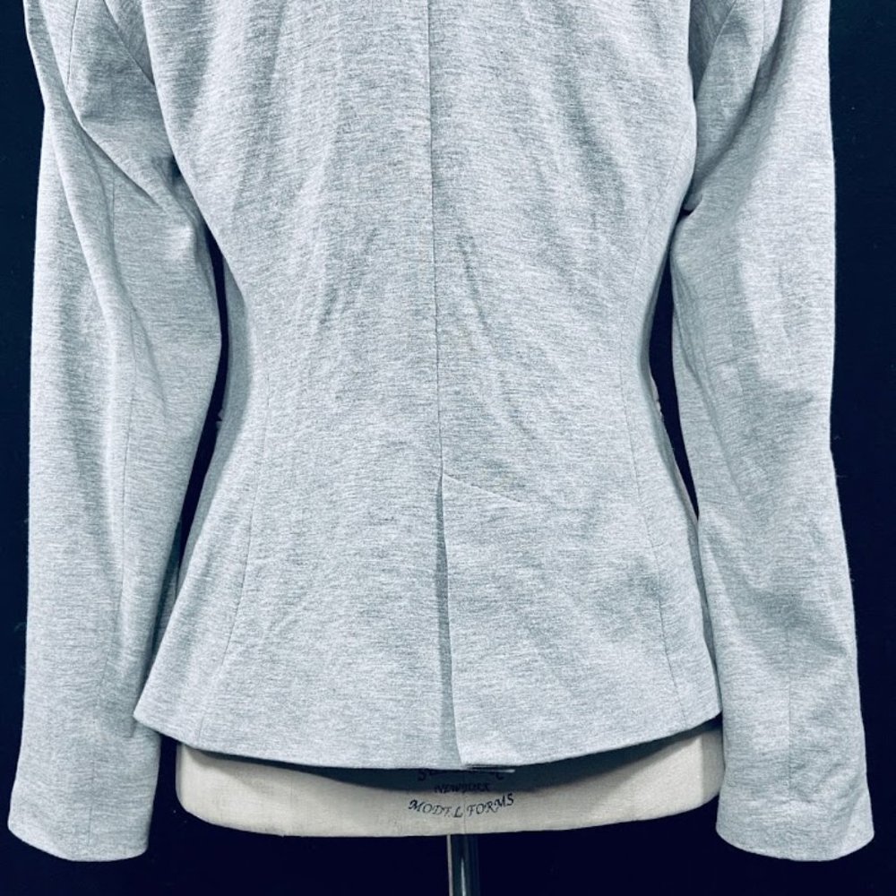 Zara Basic Blazer - Picture 5 of 10